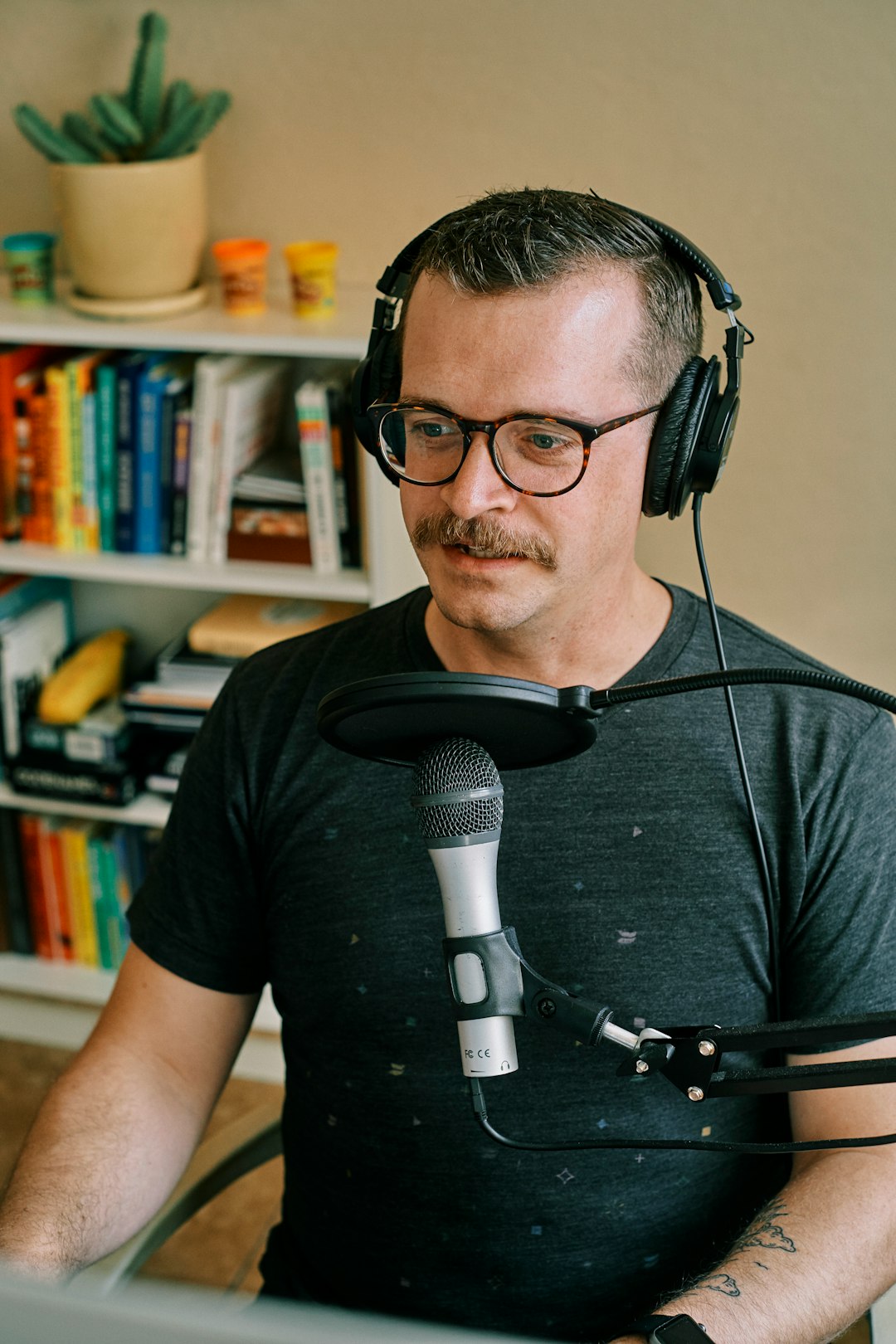 The Impact of SEO on Podcast Promotion: Increasing Listenership and Subscribers - Blog Image